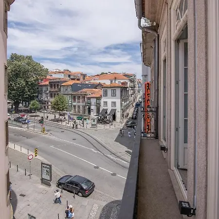 Almada 180 Oporto