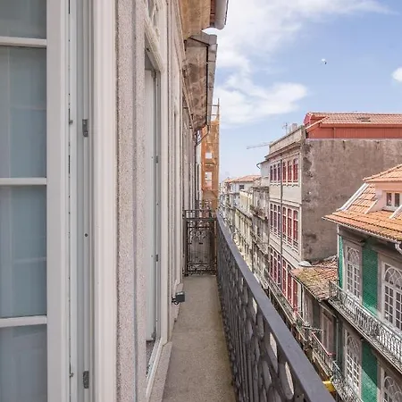 Almada 180 Apartment Porto
